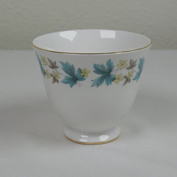 Royal Kent White With Blue Floral Design Bone China Cup And Saucer Set Vintage - Picture 5 of 11